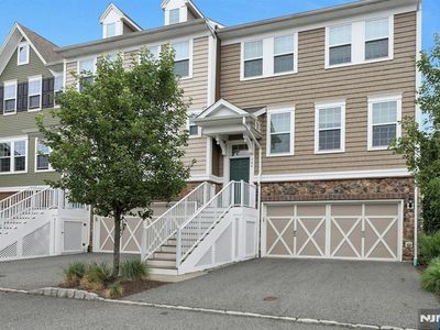 704 Cottonwood Ct UNIT 704, Cresskill, NJ, 07626