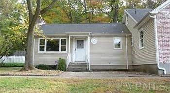 2nd image of 1303 Baldwin Rd