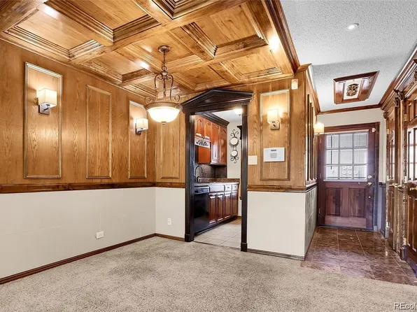 2301 E Fremont Avenue #U05, Centennial, CO 80122