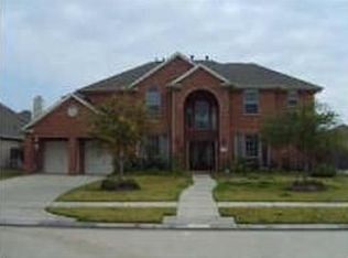 11031 Hundred Bridge Ln, Sugar Land, TX 77498