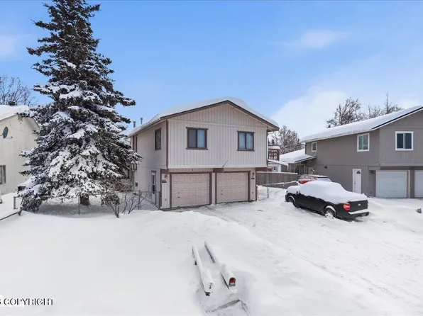8821 Hamlet Cir, Anchorage, AK 99502