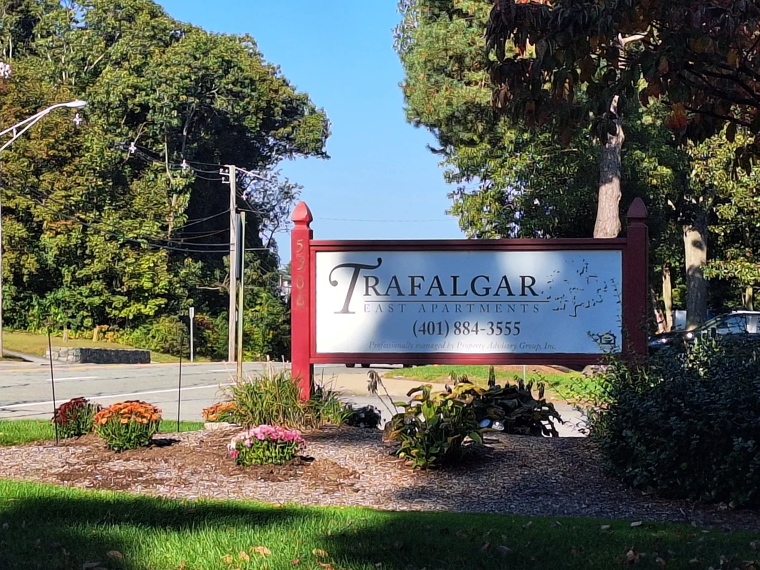 Trafalgar East Apartments — Photo 2