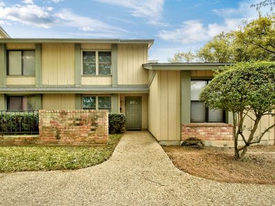 903 W Village Ln, Austin, TX, 78758