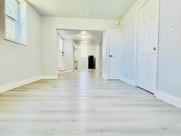 1713 Maple St #1 — Photo 7