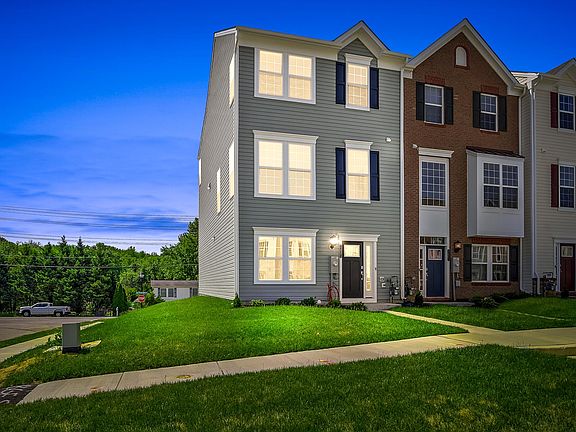 2nd image of 1401 Onnesta Ct