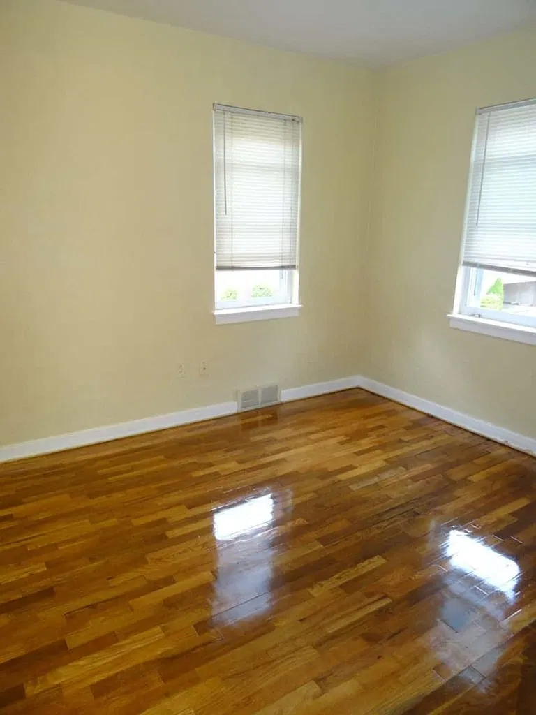 2 bed, 630 sqft, $1,740 — Photo 4