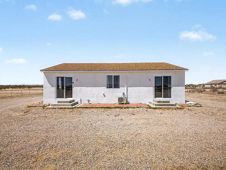 34233 W Sahuaro St — Photo 26