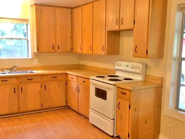 482 County Road 2212 — Photo 5
