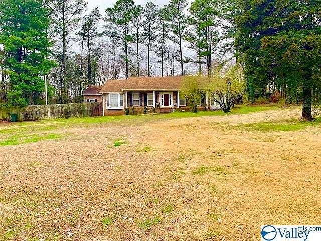1st image of 255 Western Hills Dr