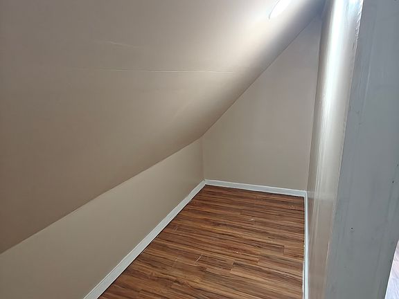 5th image of 109 Gittere St Floor 2