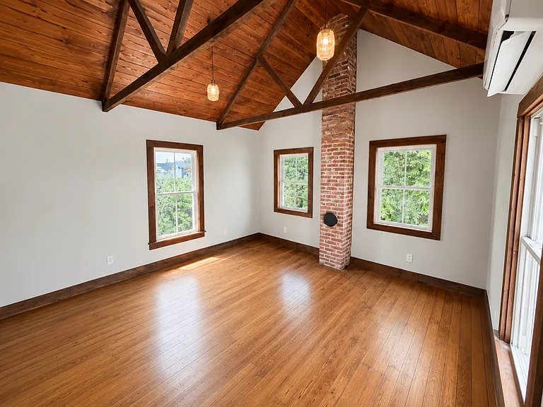 Office/ Bedroom 3