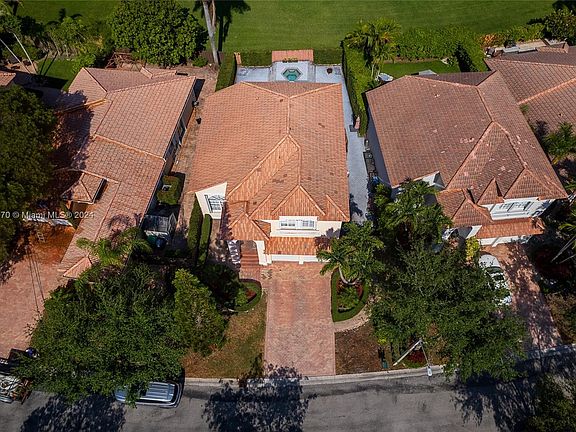 4th image of 5878 NW 111th Ave