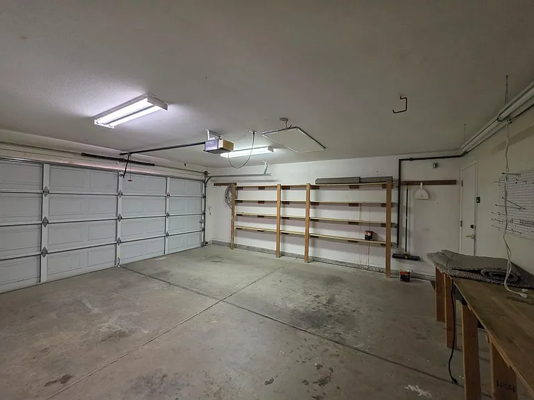 627 S Azure Dr — Photo 14