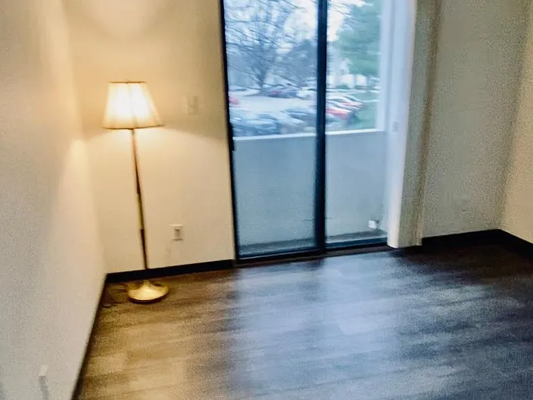 2103B Melrose Dr #2103 — Photo 18