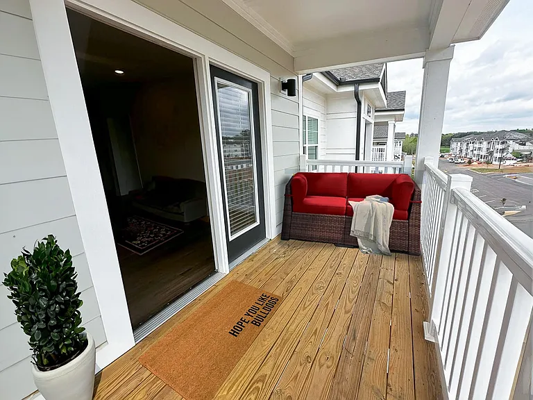1x1 and 2x2 patio/balcony
