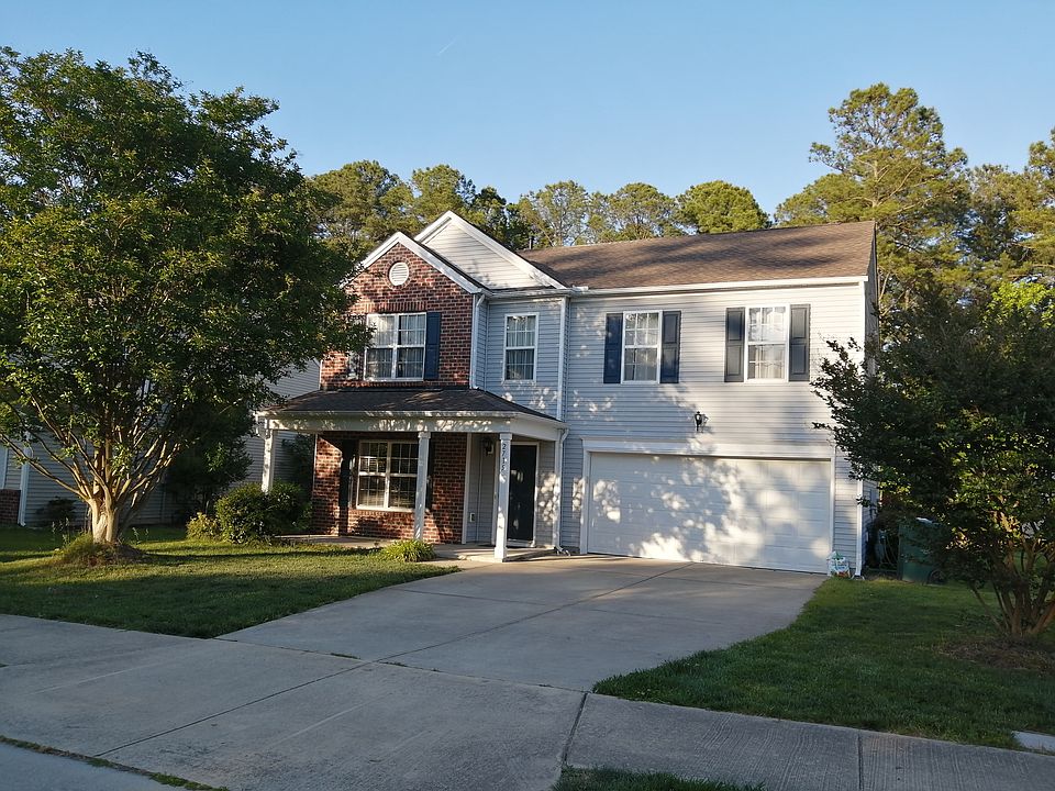 1st image of 2715 Thoreau Dr