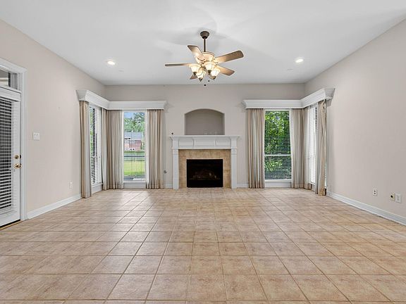 3rd image of 14730 Timbergreen Dr
