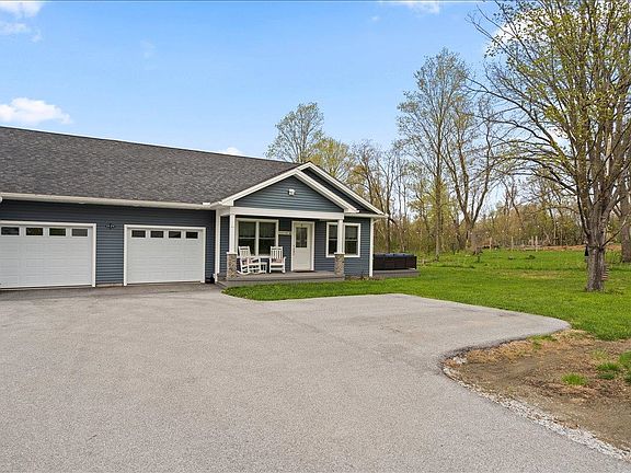 2nd image of 2529 Bronson Road #102