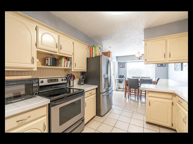 1312 Val Genes Rd — Photo 13