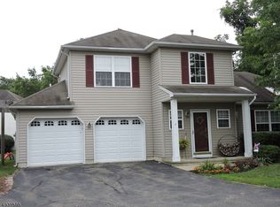 7 Colby Ct, Belvidere, NJ
