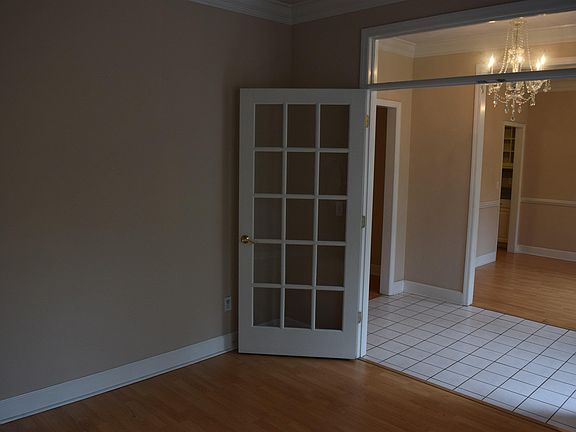 5th image of 7658 McClure Dr