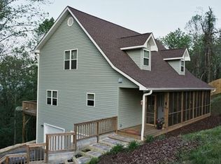 110 Reed Rd, Asheville, NC 28805