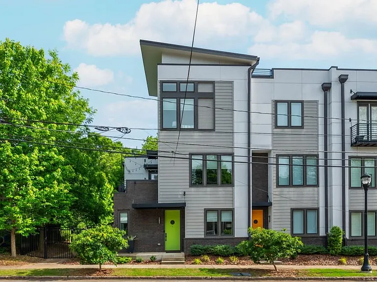 415 Gartrell St SE #1 — Photo 1