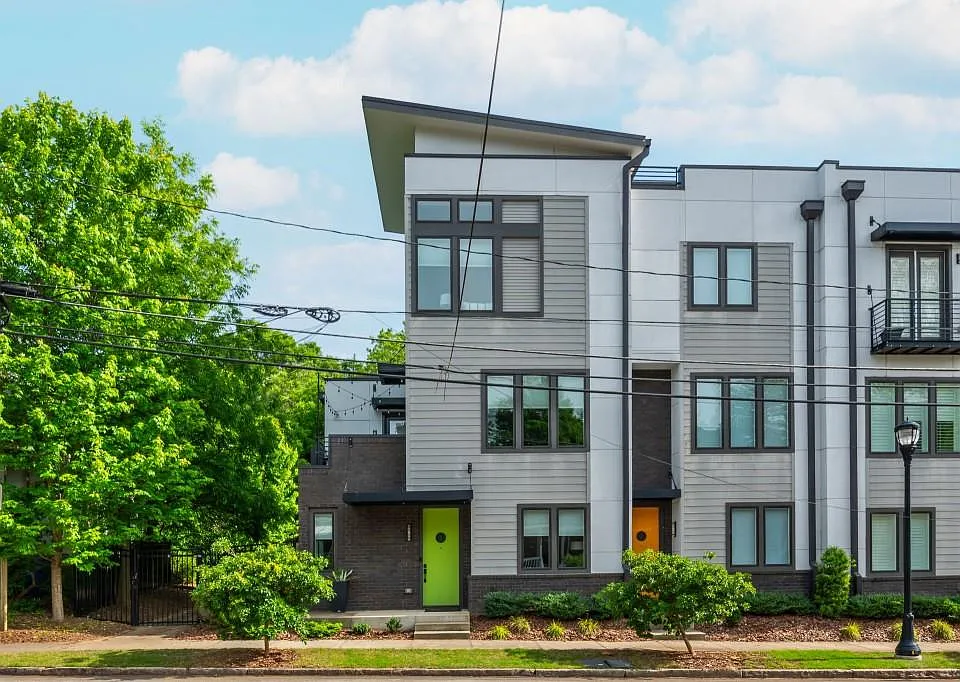 415 Gartrell St SE #1