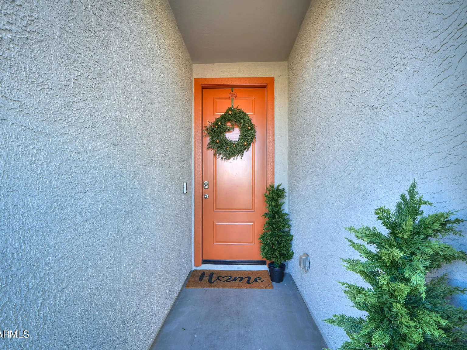 4 bed, 2367 sqft, $3,200 — Photo 4
