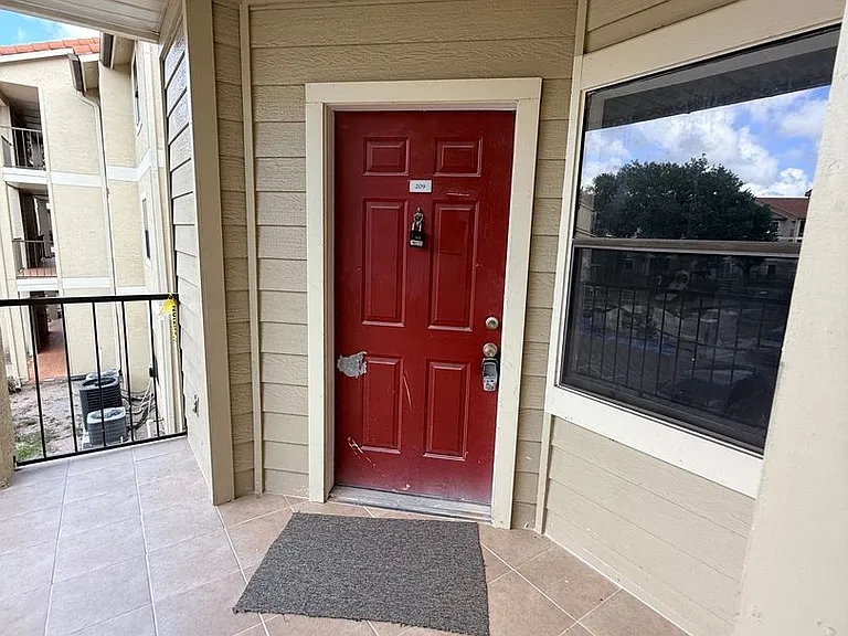 3016 Parkway Blvd #209 — Photo 19