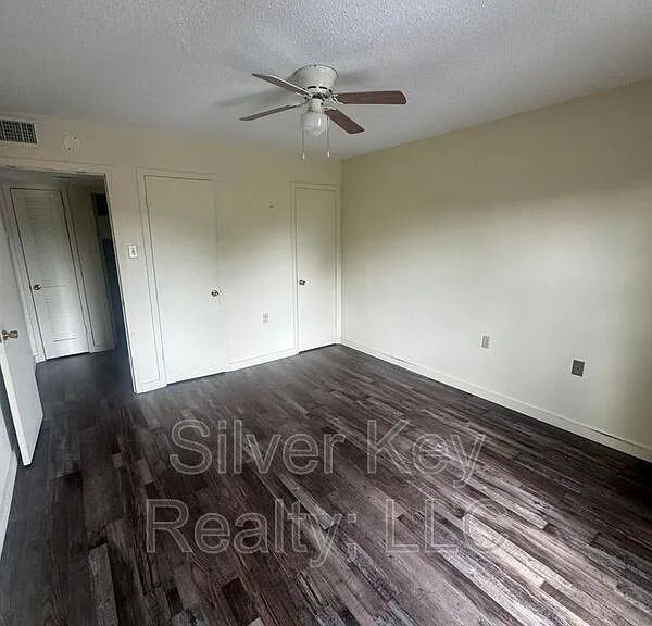 114 Old Athens Pike #2F — Photo 9