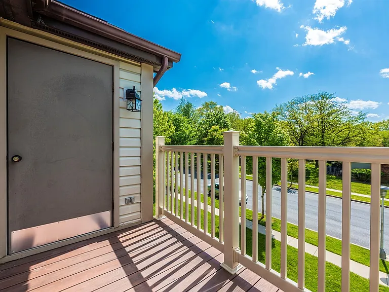 802 Stratford Way #K — Photo 42