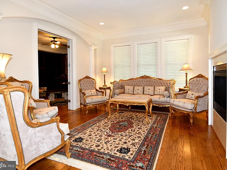 7104 Old Dominion Dr — Photo 8