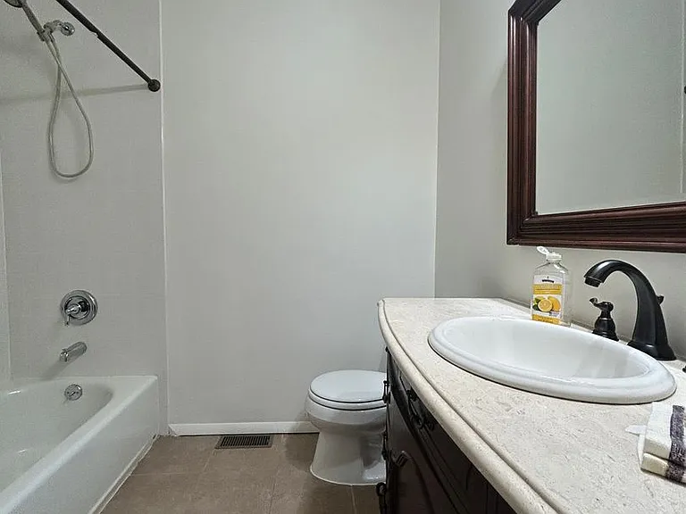 5916 Wells Rd — Photo 18