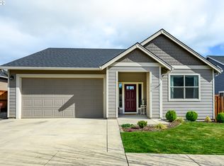 2973 SW Redmond Hill Rd, McMinnville, OR 97128