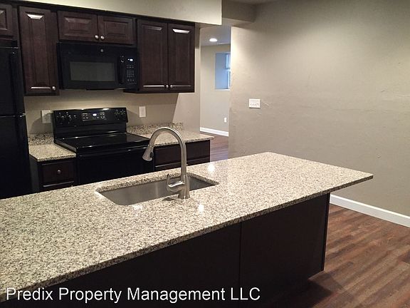 3rd image of 450 Madison Ave #11266774