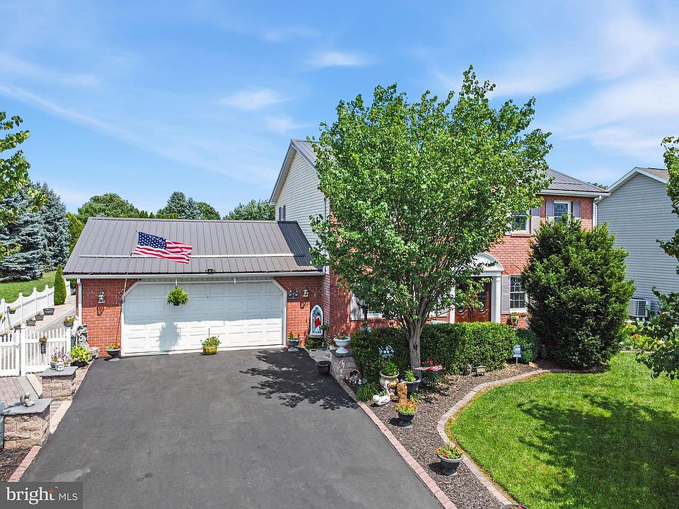 1st image of 3526 Turnberry Dr
