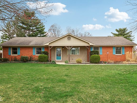 2nd image of 1526 Chapman Dr