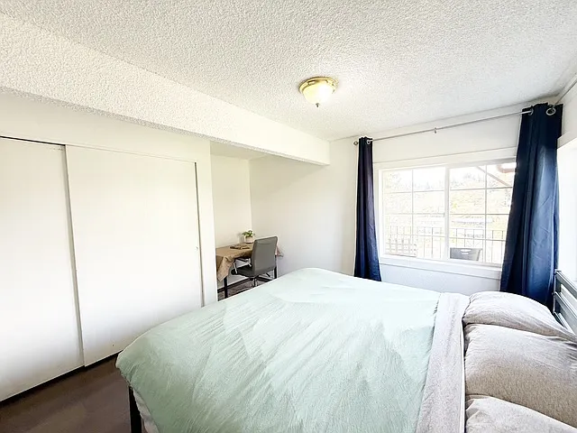 1594 Naval Ave #A — Photo 23