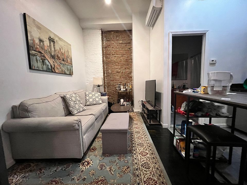 1st image of 25 W 19th St APT 3R