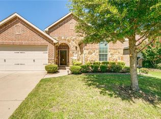 1116 Luckenbach Dr, Forney, TX 75126