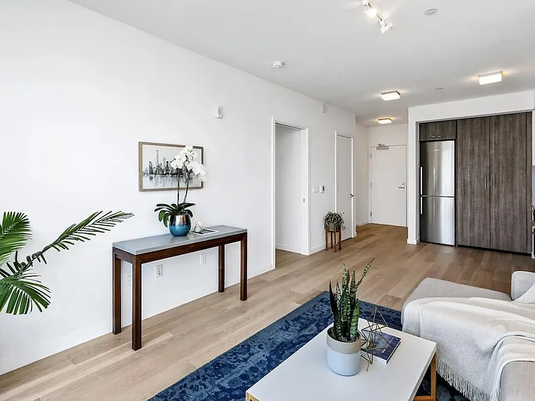 870 Harrison St #402 — Photo 18