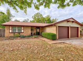 1104 Lapwing Rd, Edmond, OK 73003