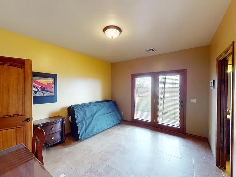 142 Griffin Rd — Photo 59