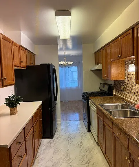 3008 Roberts Dr #1 — Photo 9
