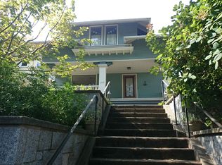 1209 17th Ave E, Seattle, WA 98112