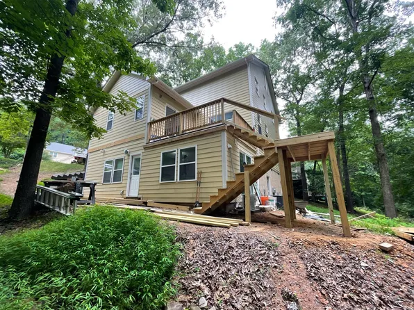 111 Mallard Ct, Chapel Hill, NC 27517