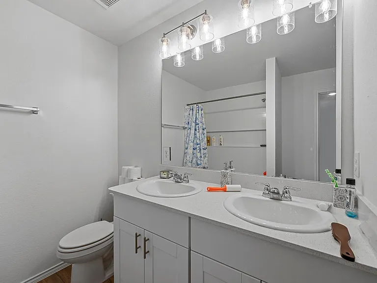 4500 Greyberry Dr — Photo 12