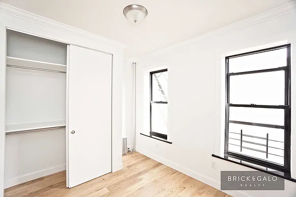 Rented by BRICK & GALO REALTY CORP | media 15