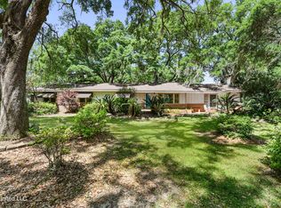 1136 Stanfield Point Rd, Gautier, MS 39553